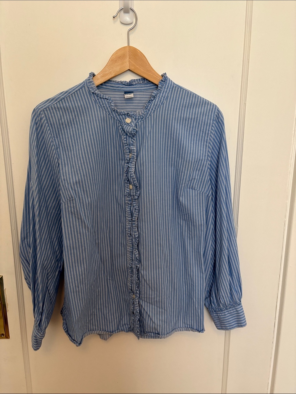 Old Navy Blue Striped Ruffle-Front Women's Button-Down Shirt